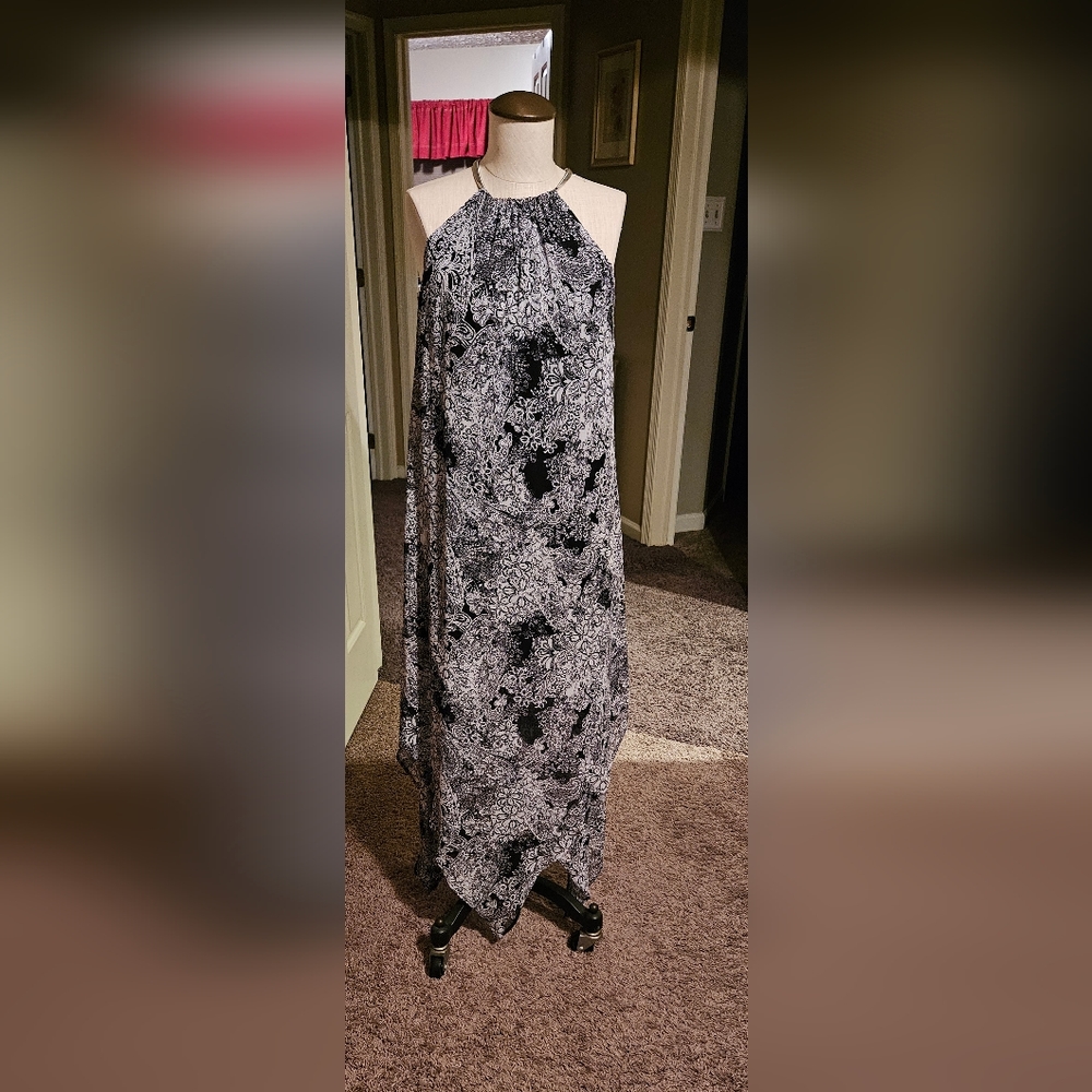 Black and grey Dress with silver collar